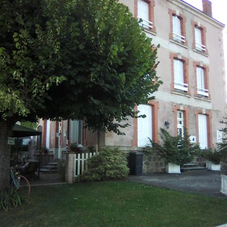 La Ganse Blanche Bed & Breakfast Usson-en-Forez Exterior photo